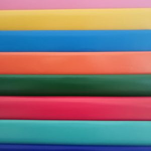 Pliego Papel Lustre colores surtidos.